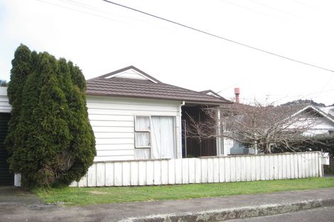 Photo of property in 14 Burrows Avenue, Karori, Wellington, 6012