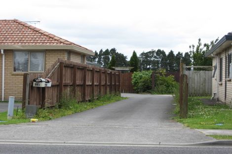 Photo of property in 98a Manuroa Road, Takanini, 2112