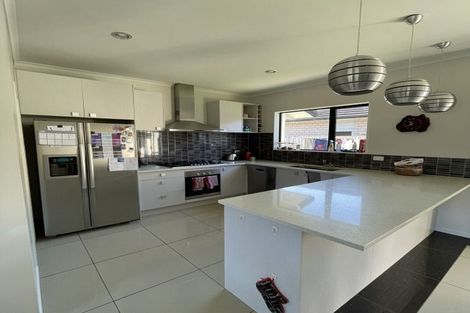 Photo of property in 8 Capricorn Place, Rototuna North, Hamilton, 3210