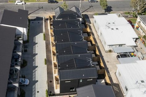 Photo of property in 7/12 Charlemont Street, Whitiora, Hamilton, 3200