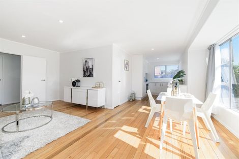 Photo of property in 2/353 Mount Albert Road, Mount Roskill, Auckland, 1041