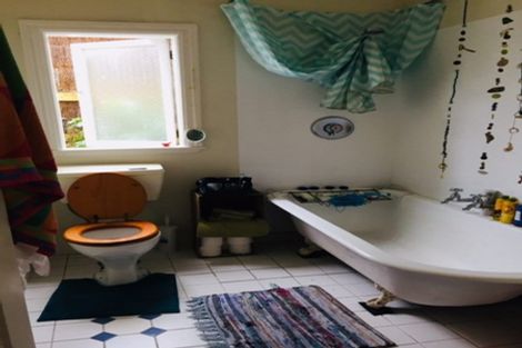 Photo of property in 88 Maida Vale Road, Roseneath, Wellington, 6011