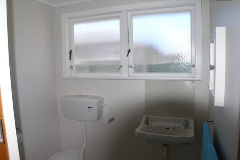 Photo of property in 3 Sydney Street, Palmerston North, 4414