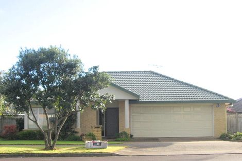 Photo of property in 121 Burswood Drive, Burswood, Auckland, 2013