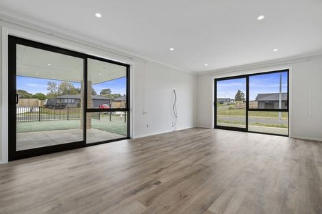 Photo of property in 40 Murray Ward Drive, Te Kauwhata, 3710