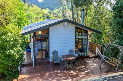 Photo of property in 86 Kon Tiki Road, Whiritoa, Whangamata, 3691