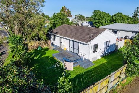 Photo of property in 1/22 Barneys Farm Road, Clendon Park, Auckland, 2103