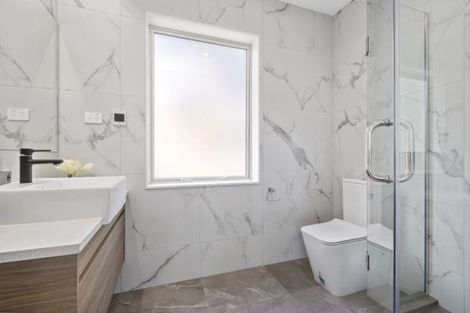 Photo of property in 28 Turutu Place, Long Bay, Auckland, 0630