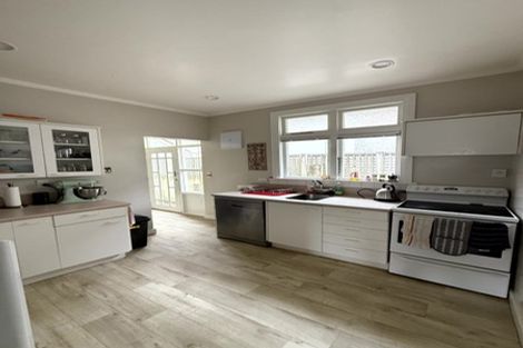 Photo of property in 339 Karori Road, Karori, Wellington, 6012