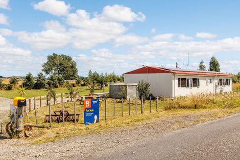 Photo of property in 18 Martin Road, Papatawa, Woodville, 4998