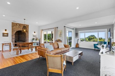 Photo of property in 826 Mokau Road, Mimi, Urenui, 4377