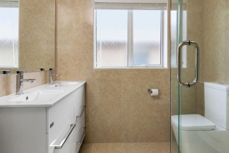 Photo of property in 19 Ballindrait Drive, Flat Bush, Auckland, 2019