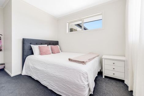 Photo of property in 10 Manawaroa Close, Grandview Heights, Hamilton, 3200