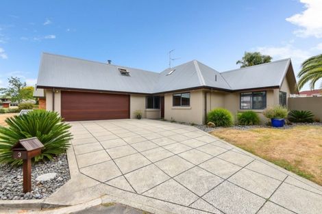 Photo of property in 3 Johnsfield Place, Rototuna, Hamilton, 3210