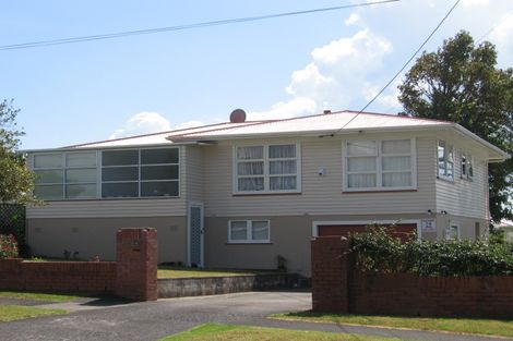 Photo of property in 79 Nikau Street, New Lynn, Auckland, 0600