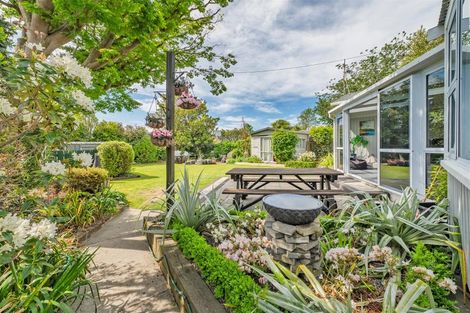 Photo of property in 140 Kendal Avenue, Burnside, Christchurch, 8053