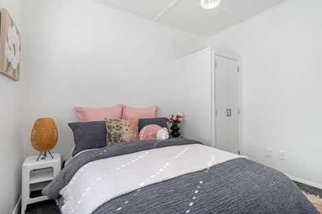 Photo of property in 14 Clapham Place, Whanganui East, Whanganui, 4500