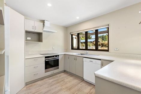 Photo of property in 16 Kingan Road, Luggate, Cromwell, 9383