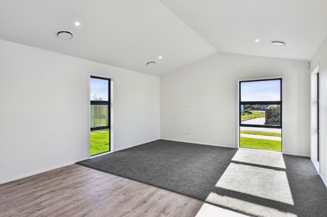 Photo of property in 23 Hudson Place, Paraparaumu, 5032
