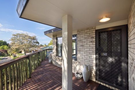 Photo of property in 2 Dowman Place, Te Puke, 3119