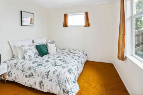 Photo of property in 108 Ironside Road, Johnsonville, Wellington, 6037