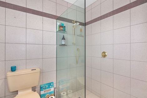 Photo of property in 26 Postgate Drive, Whitby, Porirua, 5024