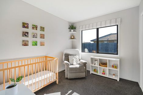 Photo of property in 42 Flint Road, Rolleston, 7614