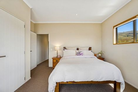 Photo of property in 51 Westreca Ridge Lane, Queensberry, Cromwell, 9383