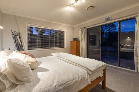 Photo of property in 71 Hillcrest Road, Raumati Beach, Paraparaumu, 5032