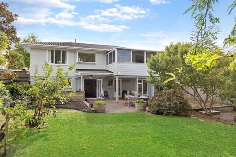 Photo of property in 48 Lynden Avenue, Hillcrest, Auckland, 0627