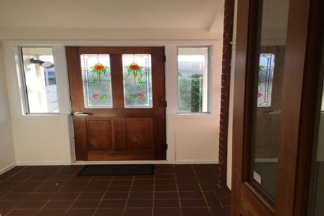Photo of property in 122 Kings Crescent, Hutt Central, Lower Hutt, 5010