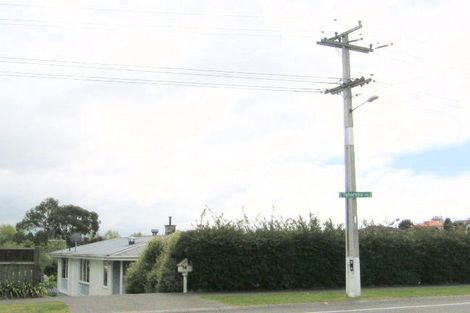 Photo of property in 74 Taharepa Road, Hilltop, Taupo, 3330