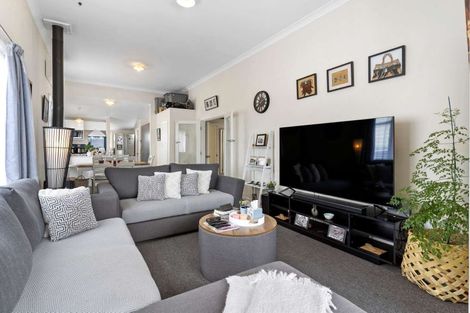 Photo of property in 92a Kuripuni Street, Kuripuni, Masterton, 5810