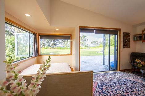 Photo of property in 679 Cove Road, Waipu, 0582
