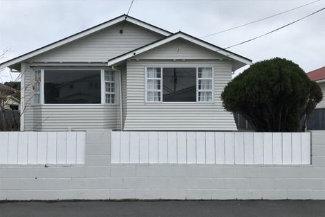 Photo of property in 13 Liverpool Street, Miramar, Wellington, 6022