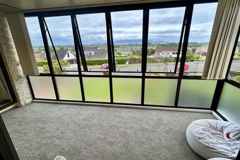 Photo of property in 131 Winara Avenue, Waikanae, 5036