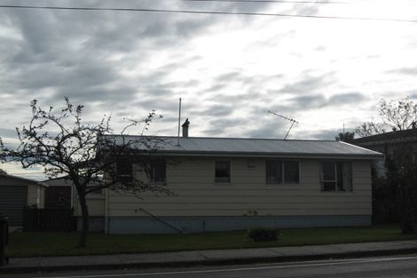 Photo of property in 39 Essex Street, Balclutha, 9230