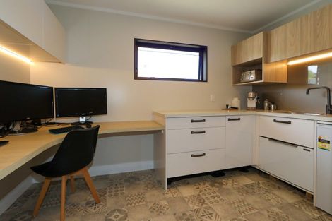 Photo of property in 5 Thurley Place, Bay View, Napier, 4104