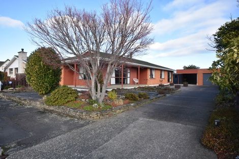 Photo of property in 13 Kent Place, Mosgiel, 9024