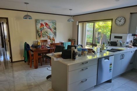 Photo of property in 45 Sunderlands Road, Half Moon Bay, Auckland, 2012