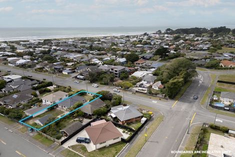 Photo of property in 56 Tedder Avenue, North New Brighton, Christchurch, 8083
