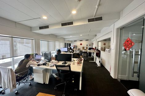 Photo of property in 54 Ponsonby Road, Karori, Wellington, 6012