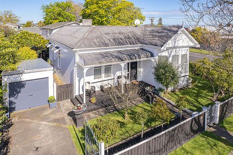 Photo of property in 24 Brassey Road, Saint Johns Hill, Whanganui, 4500