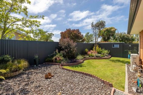 Photo of property in 5 Thistledown Place, Woolston, Christchurch, 8062