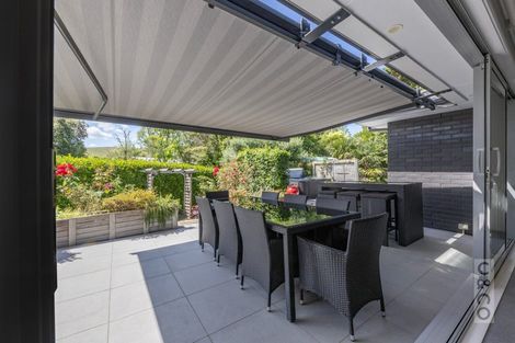 Photo of property in 4 School Road, Riverhead, 0820