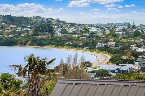 Photo of property in 75 Stanmore Bay Road, Stanmore Bay, Whangaparaoa, 0932