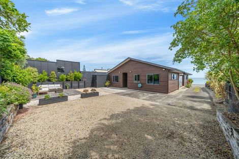 Photo of property in 43 Moana Road, Plimmerton, Porirua, 5026