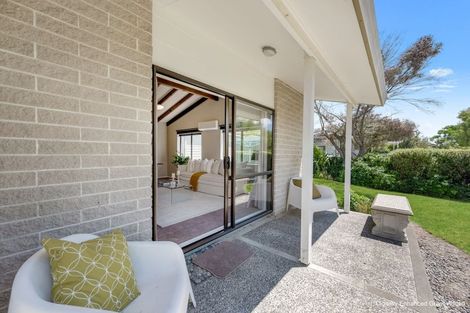 Photo of property in 2/24 Durham Drive, Havelock North, 4130