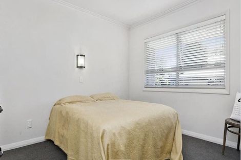 Photo of property in 162 Victoria Street, Cambridge, 3434