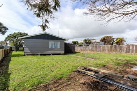 Photo of property in 99 Ranfurly Street, Waitara, 4320